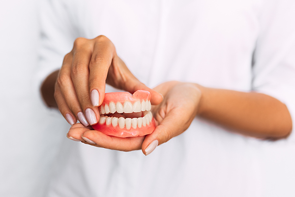 FAQs About Dentures Answered from Smiles On Michigan in Chicago, IL