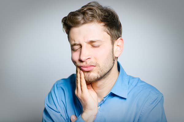 How Your Dentist May Treat A Toothache